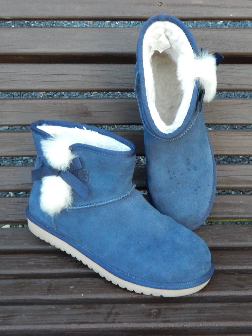 Koolaburra by Ugg Navy Blue Suede Fur Bow Boots Size 10